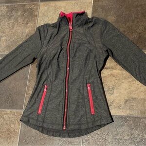 Ladies size 6 sweater LULULEMON